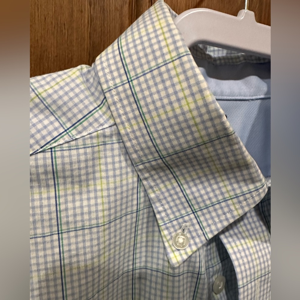 IZOD Button Down Mens Dress Shirt - M - Picture 3 of 4